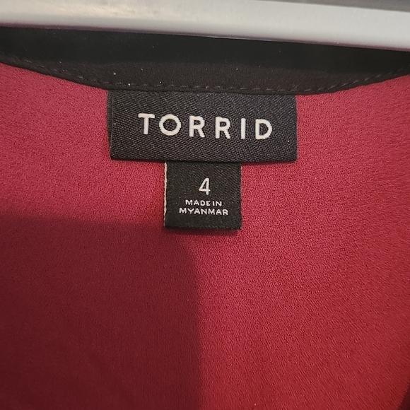 Torrid Georgette Sleeveless Tank Burgundy & Black 4X NWOT NEW - Picture 10 of 16